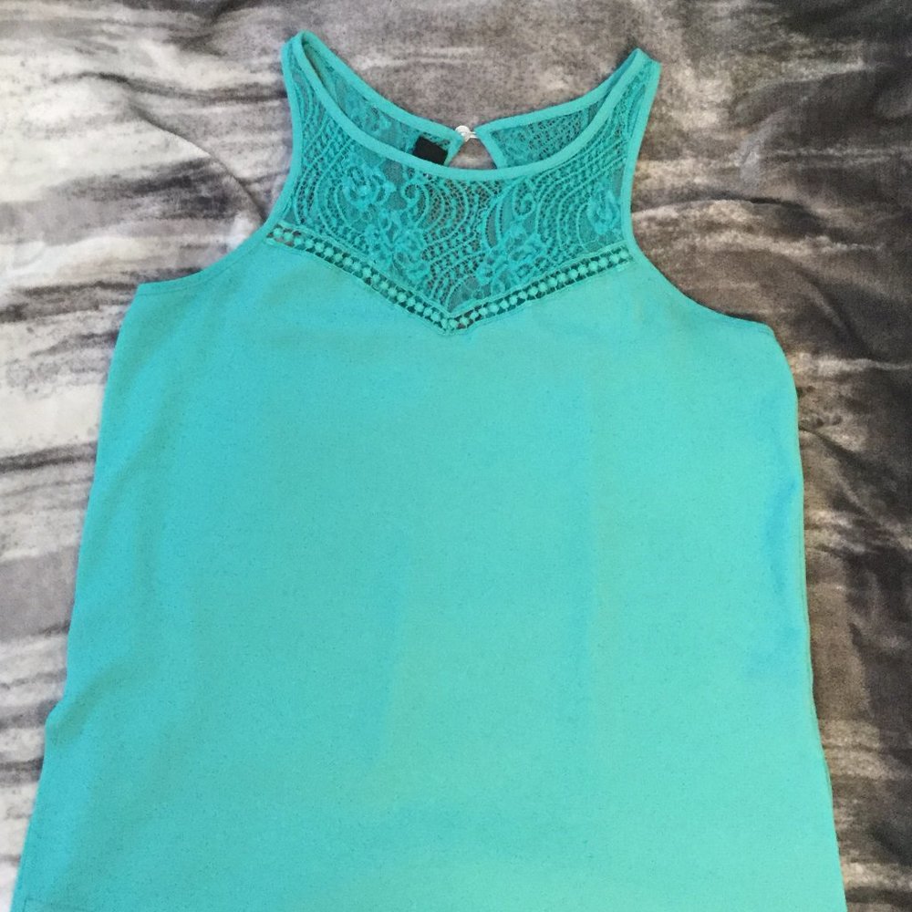iZ Byer Size Medium Halter Tank Top
